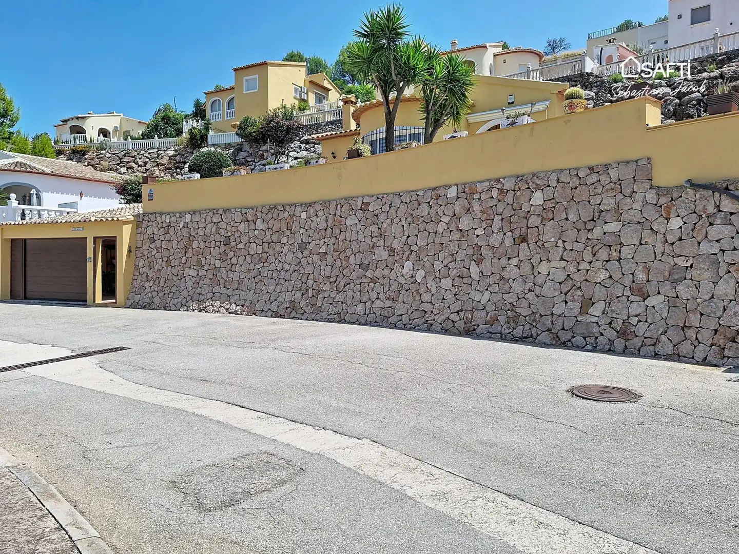Vista exterior de Casa o xalet en venda en Ador amb Terrassa i Piscina