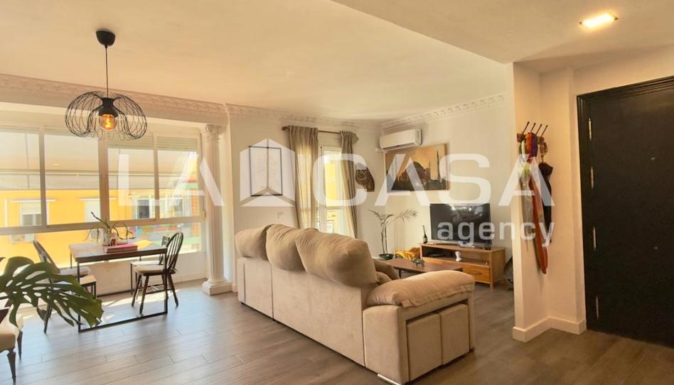 Photo 1 of Flat for sale in Cruz Roja, Sevilla