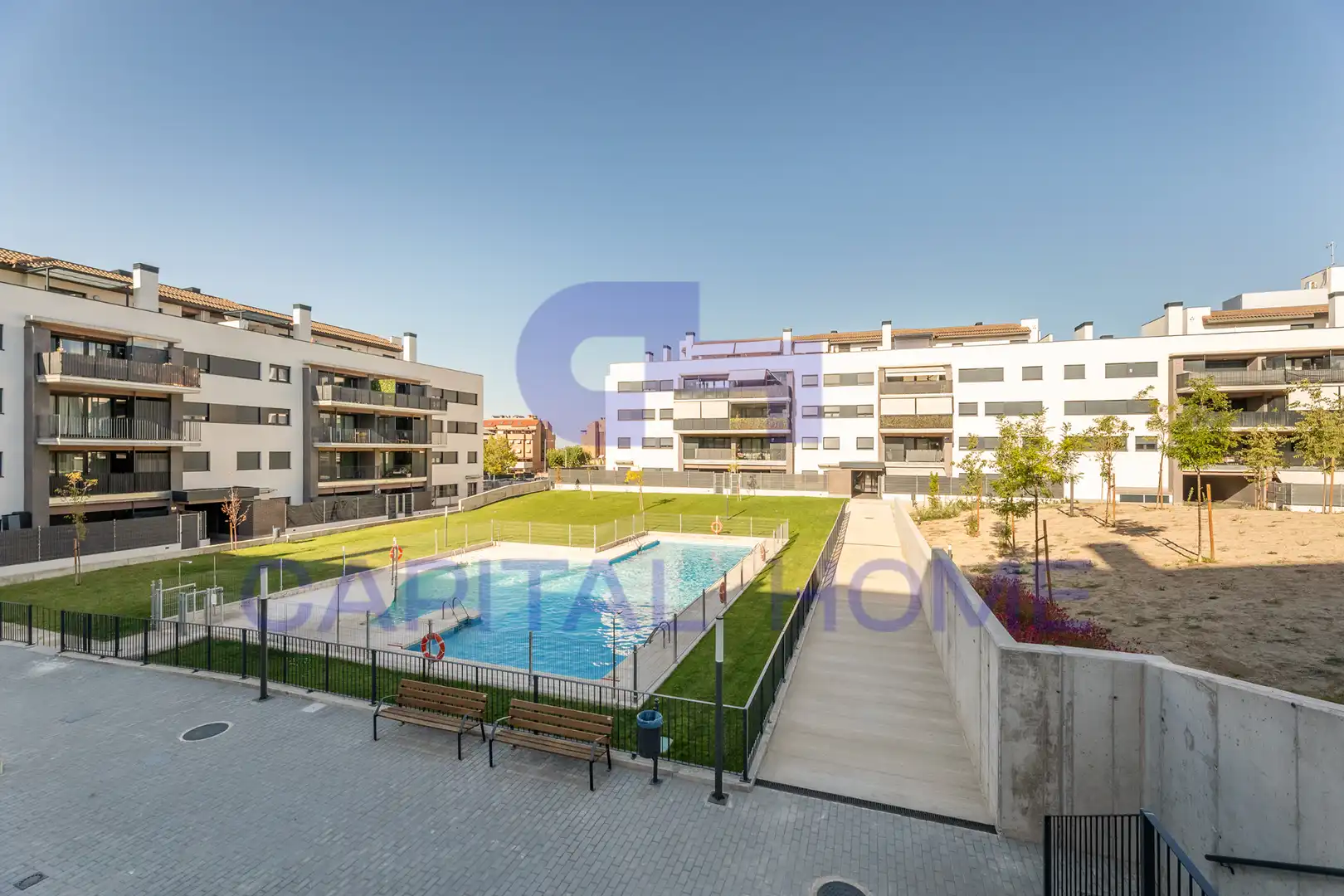 Exterior view of Flat for sale in Navalcarnero  with Air Conditioner, Heating and Terrace