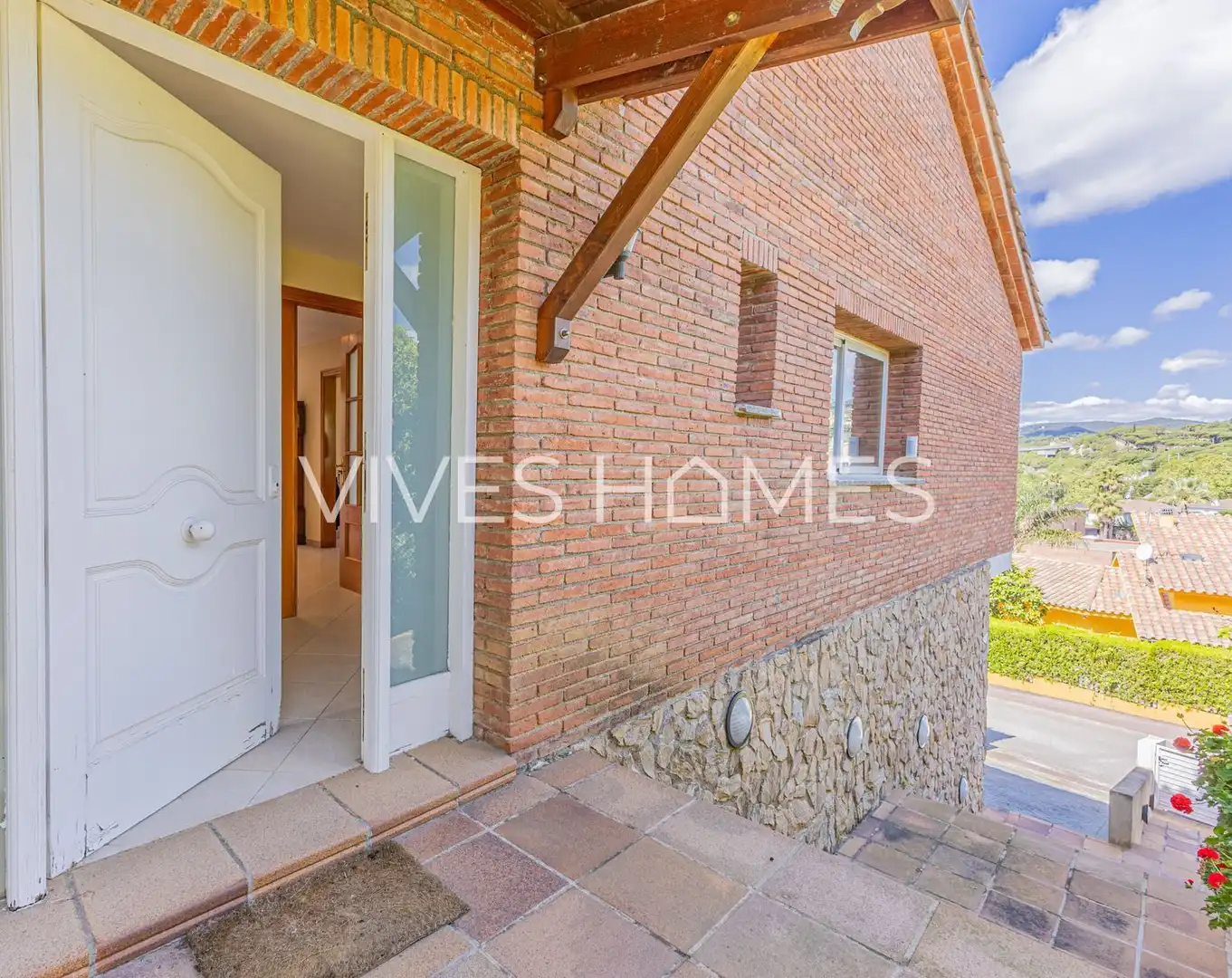 Exterior view of Houses for sale in Caldes d'Estrac  with Air Conditioner, Heating and Private garden