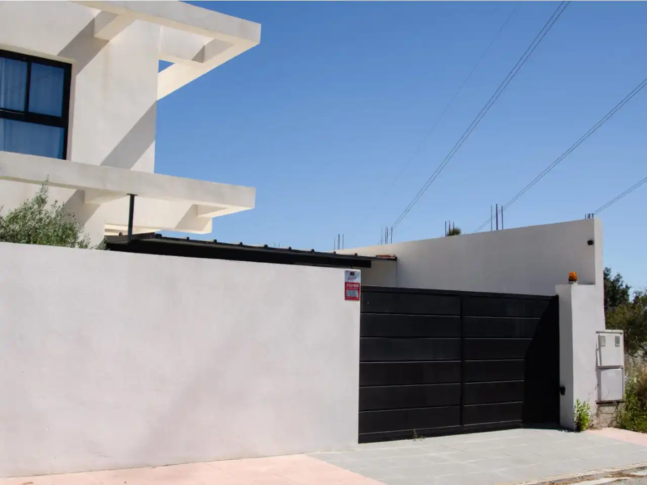 Vista exterior de Casa o xalet en venda en Bétera amb Aire condicionat, Jardí privat i Terrassa