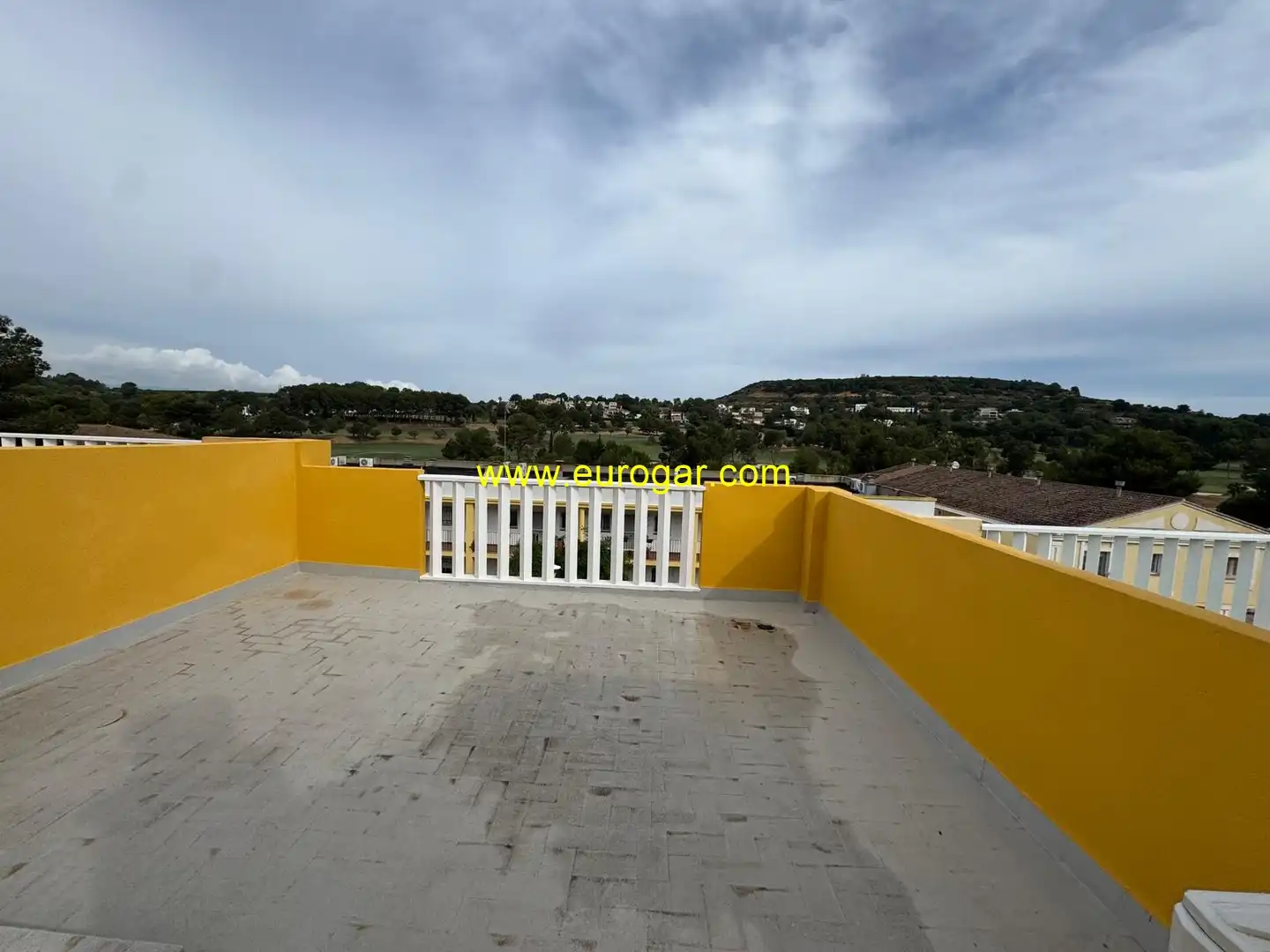 Terraza de Casa o chalet de alquiler en Chiva con Jardín privado, Parquet y Terraza