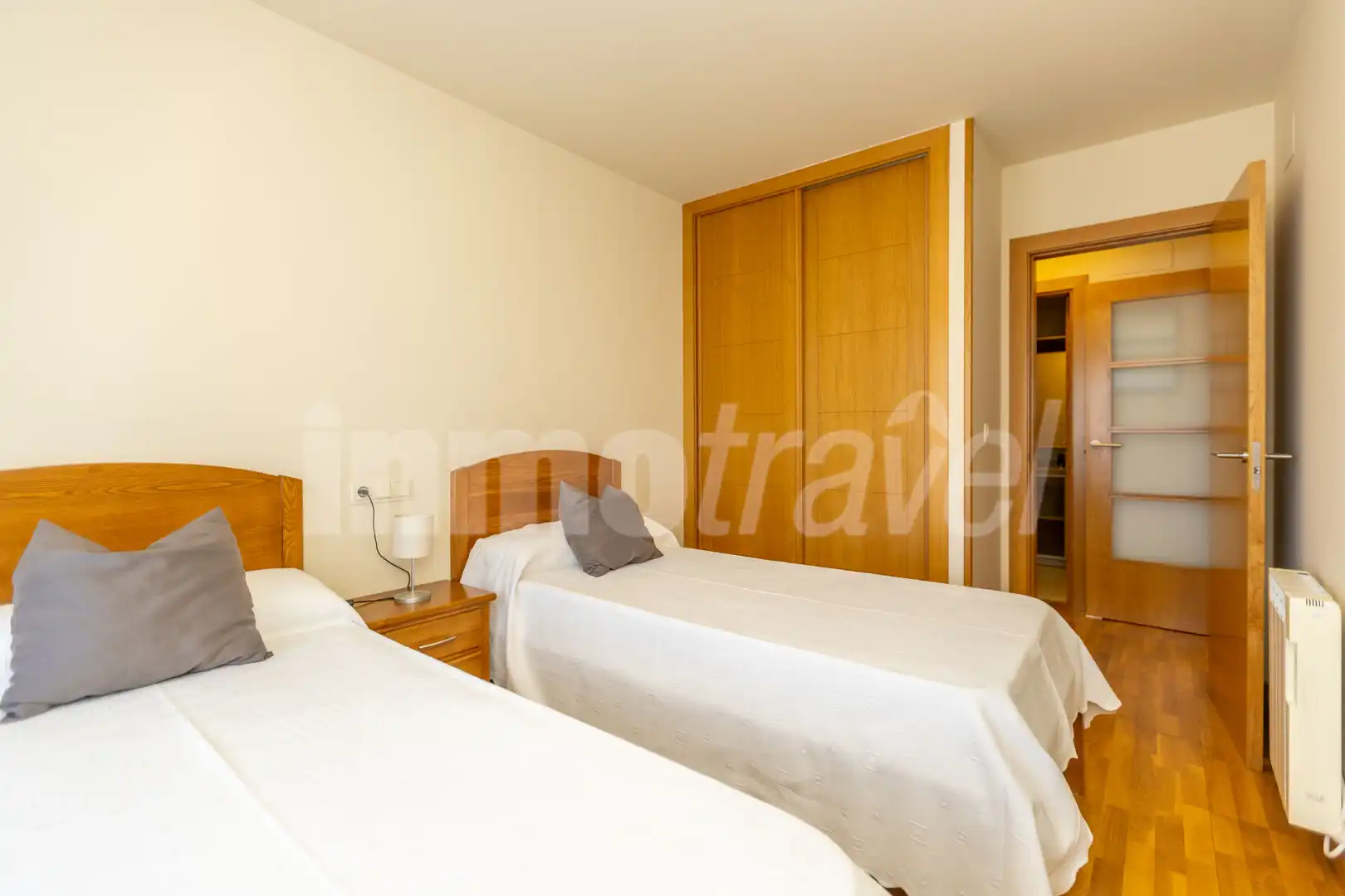 Dormitori de Apartament en venda en Sanxenxo amb Calefacció, Parquet i Terrassa