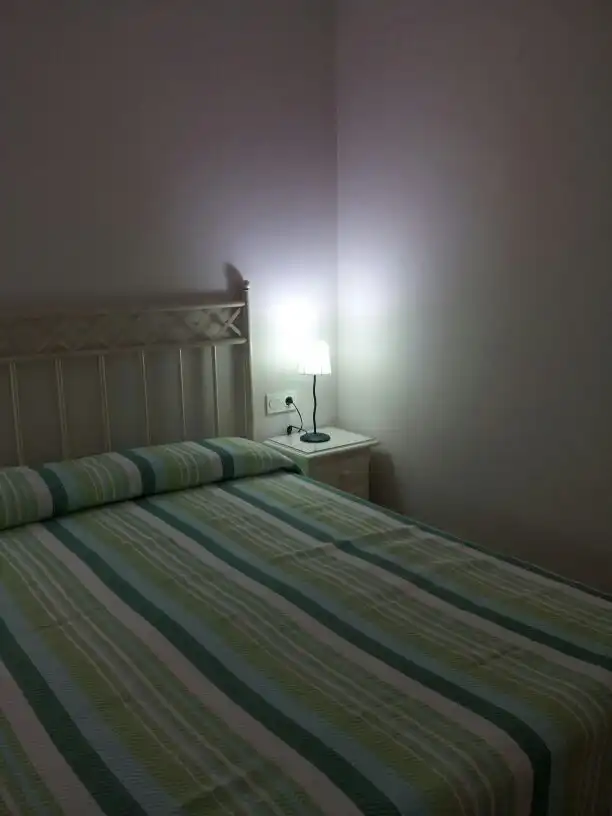 Bedroom of Flat for rent in Algeciras  with Furnished