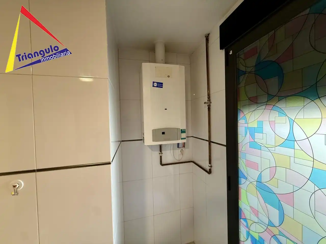 Badezimmer von Wohnung zur Miete in La Lastrilla  mit Heizung und Möbliert