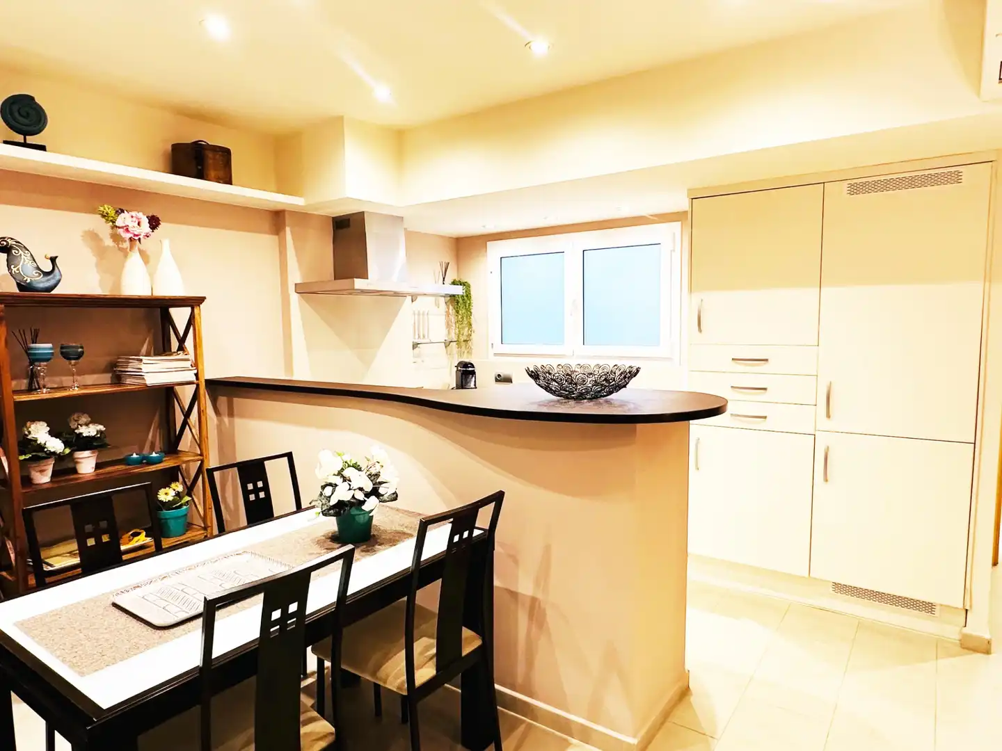 Cocina de Piso en venta en Palamós con Aire acondicionado, Terraza y Amueblado
