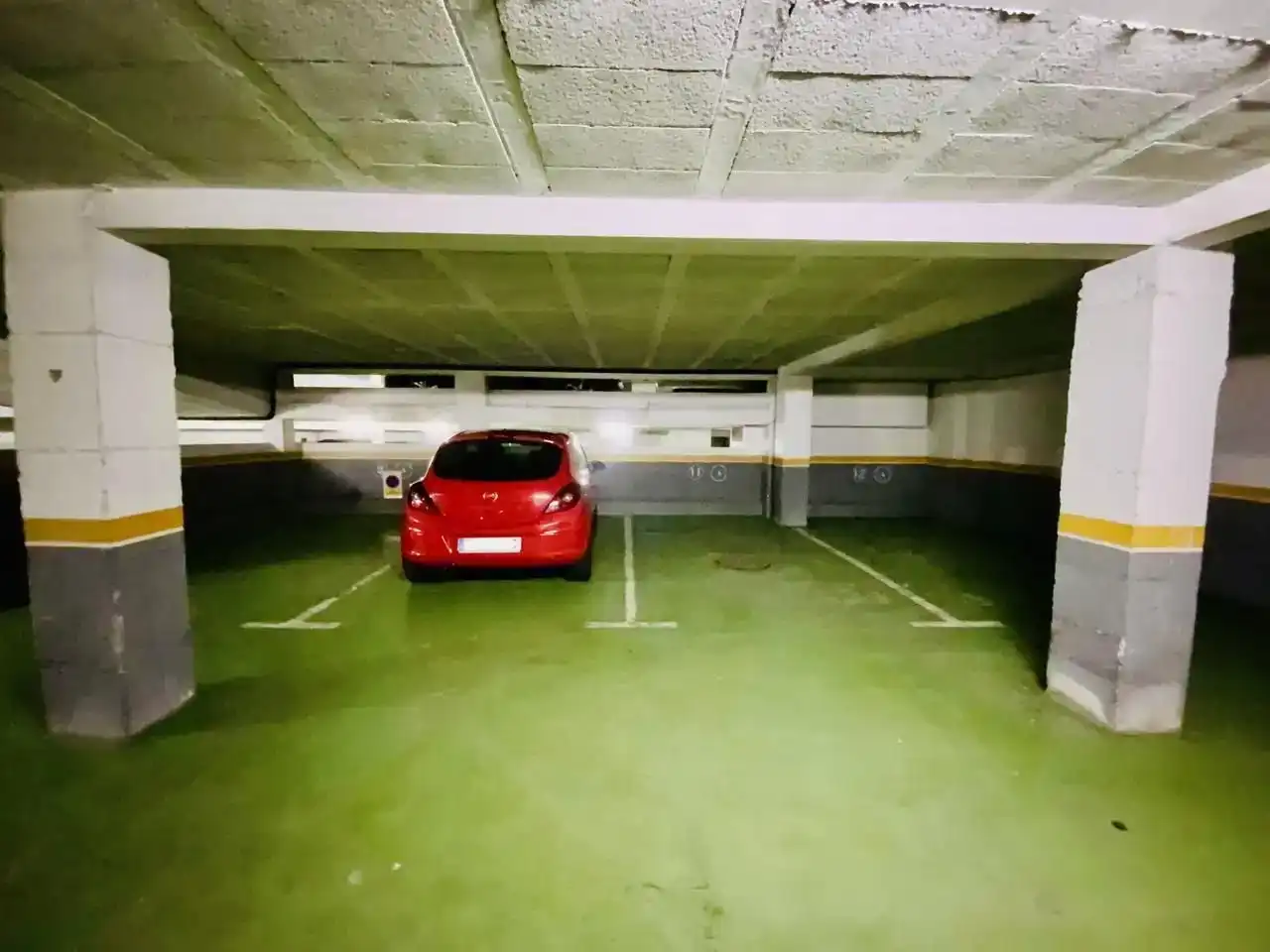 Parking de Ático de alquiler en Sanxenxo pueblo