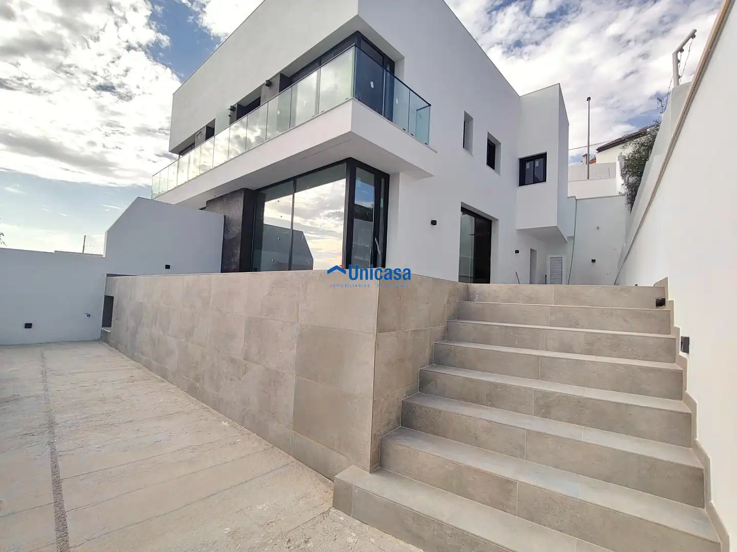 Exterior view of Detached homes for sale in Málaga  with Air Conditioner, Heating and Terrace