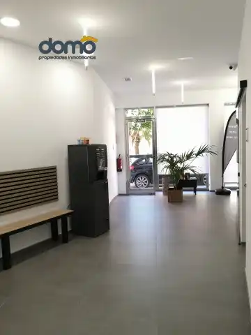 Local comercial en venda a El Ejido Ciudad