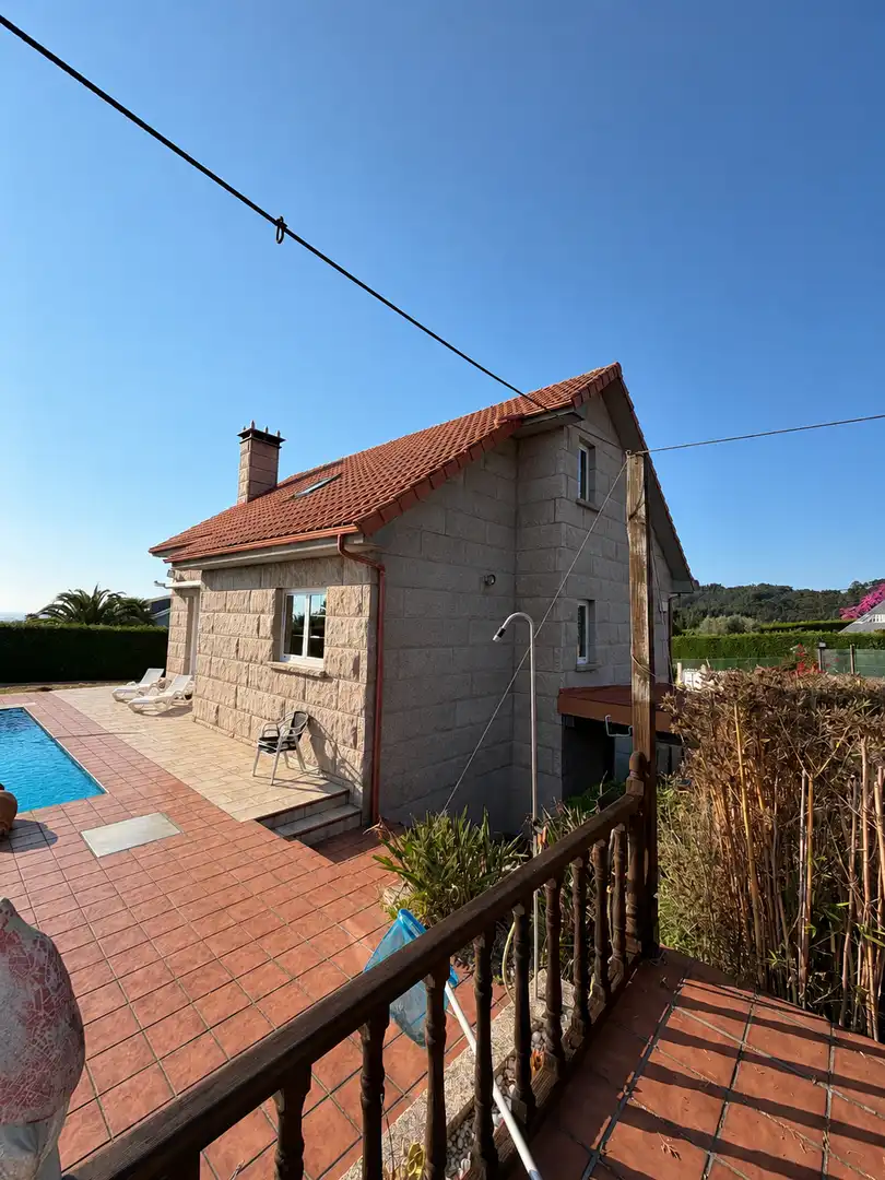 Houses for sale in Morás - A Zapateira