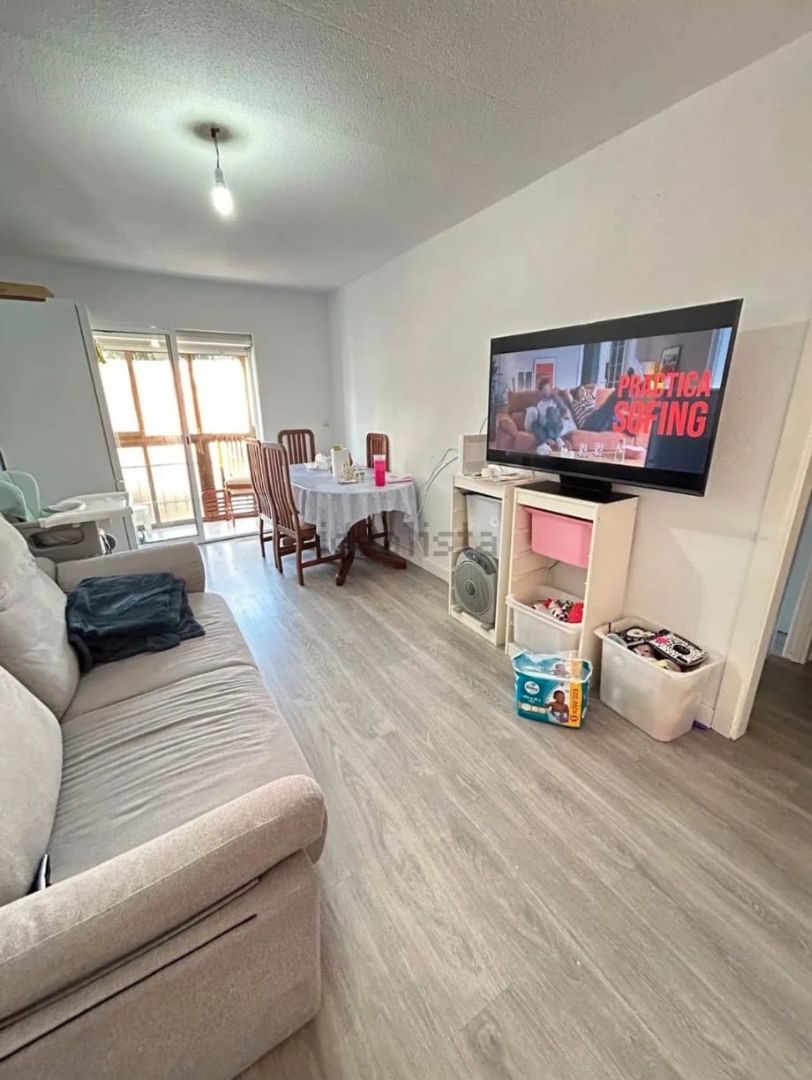 Sala de estar de Piso en venta en Parla con Calefacción y Terraza