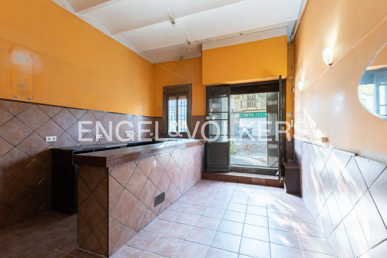 Kitchen of Houses for sale in Barcelona  with Heating, Terrace and Balcony