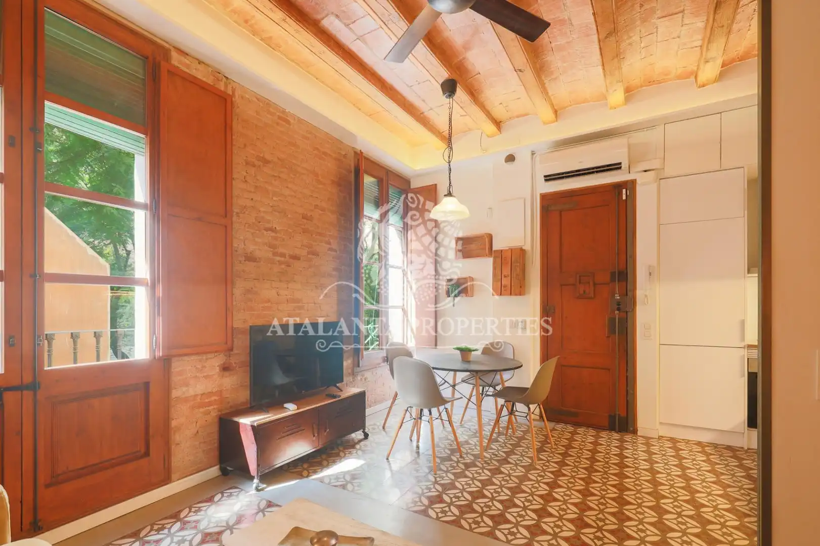Appartamento con terrazza in affitto a Carrer PEU DE LA CREU, imagen 6