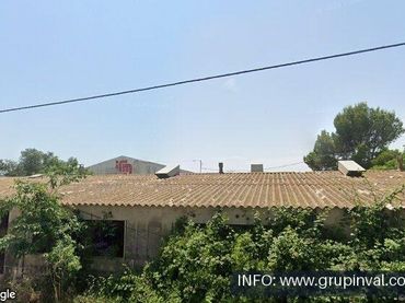 Nave industrial en venta en Calle Azagador 17