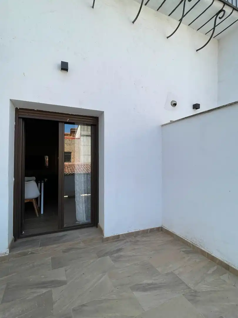 Terrasse von Wohnung zur Miete in Plasencia mit Klimaanlage, Heizung und Terrasse