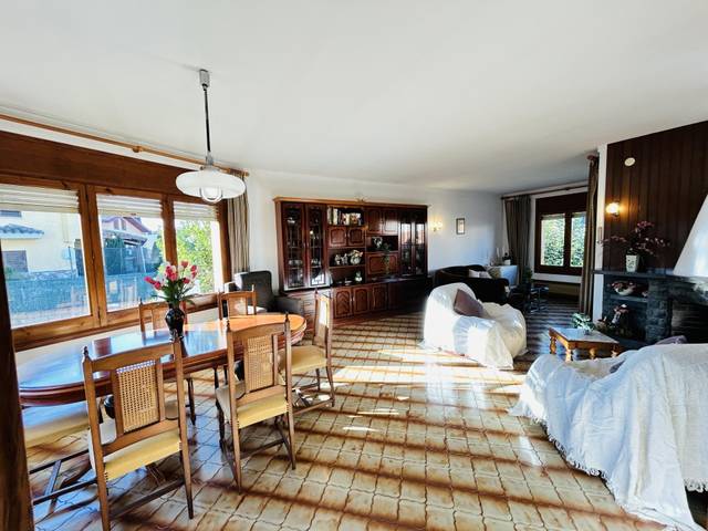 Casa-chalet en Venta en Folgueroles