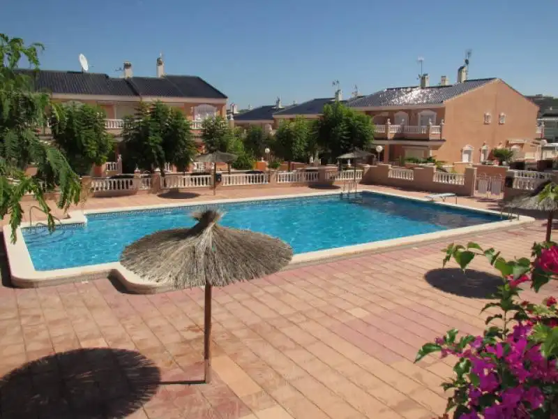 Duplex with pool to rent in Avenida CARABASSI