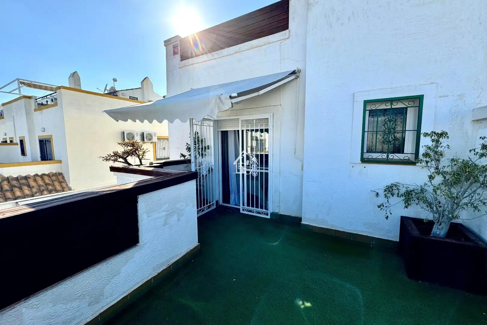 Terraza de Casa o chalet de alquiler en Torrevieja con Piscina