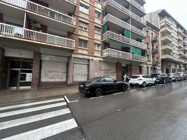Business premises for sale in Manresa - ALCALDE ARMENGOU