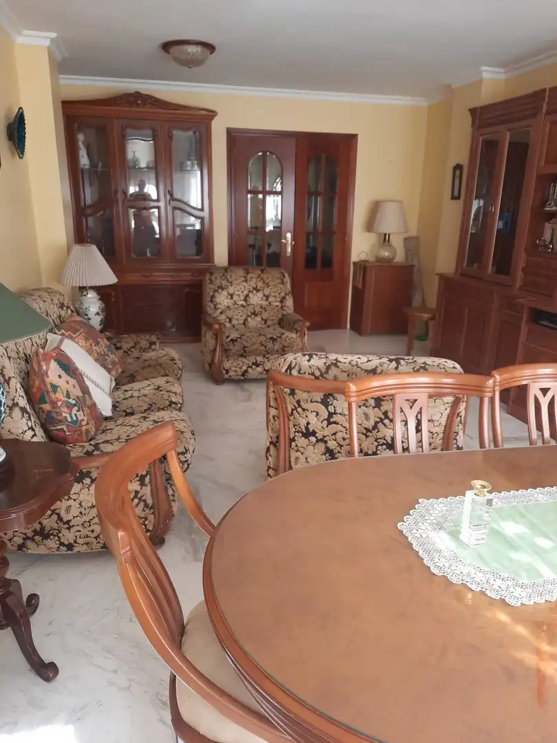 Sala de estar de Piso en venta en Melilla con Lavadora y Piscina comunitaria