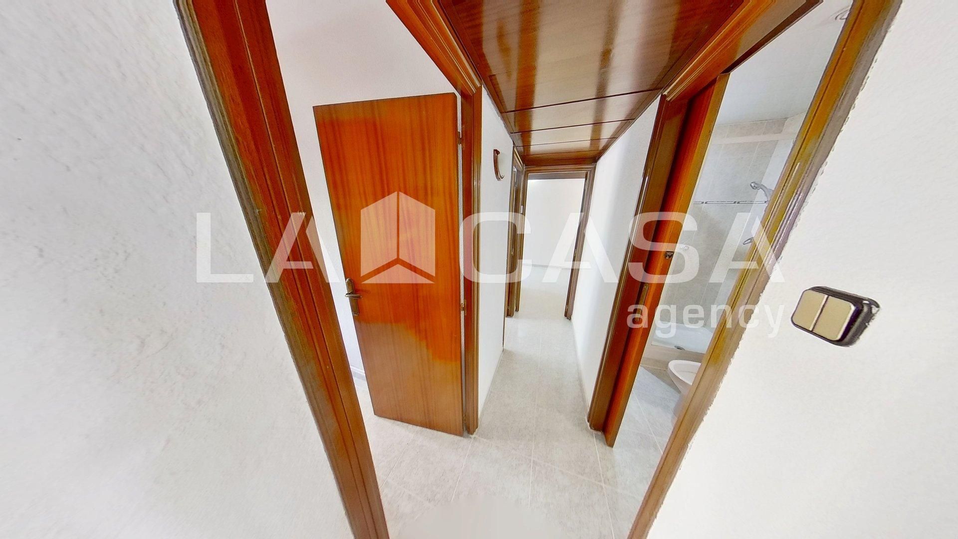 Flat for sale in  Barcelona Capital