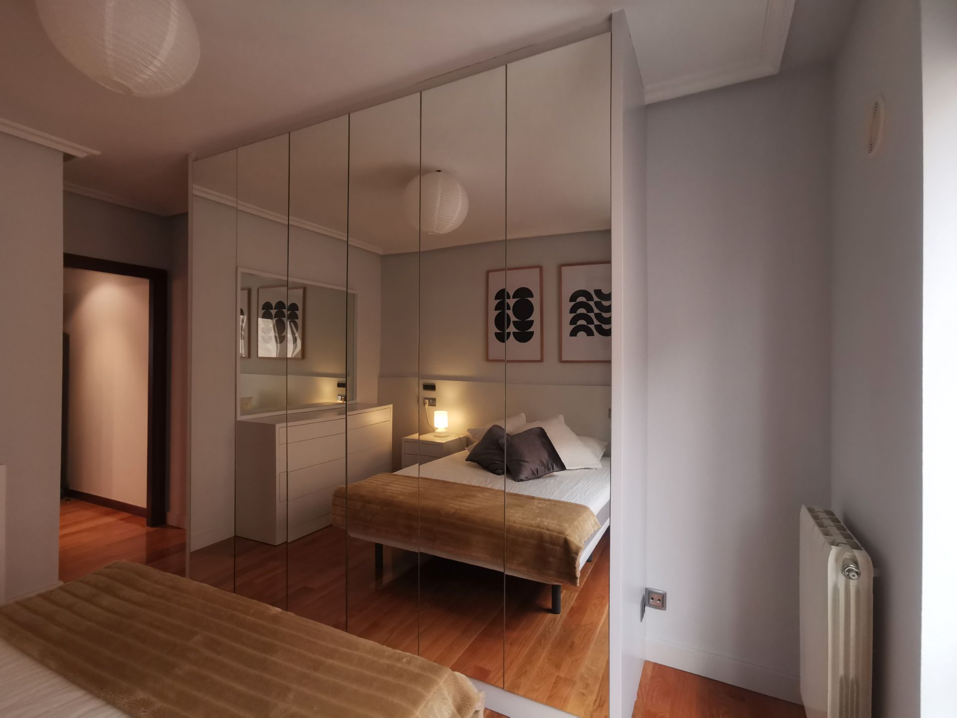 Bedroom of Flat to rent in Salamanca Capital  with Heating, Private garden and Parquet flooring