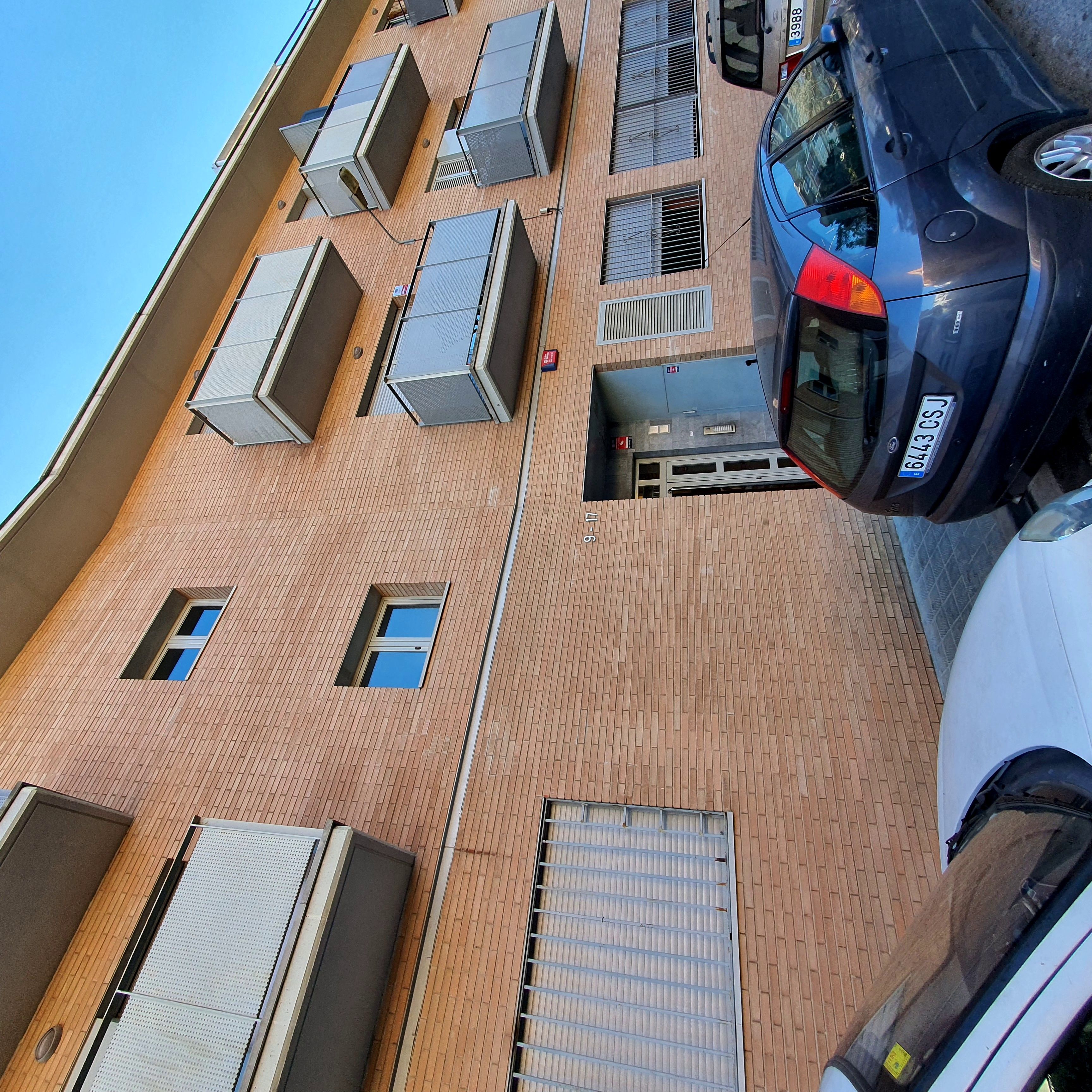 Aparcament de Pis en venda en Figueres amb Calefacció