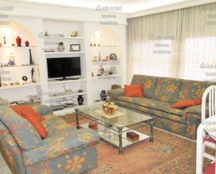 Living room of Flat for sale in Algeciras  with Air Conditioner, Heating and Terrace