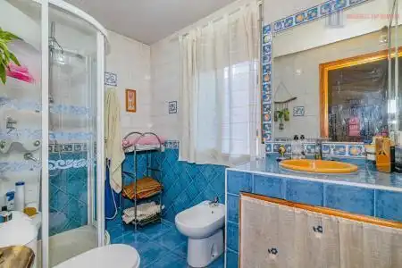 Baño de Casa o chalet en venta en Güevéjar con Calefacción