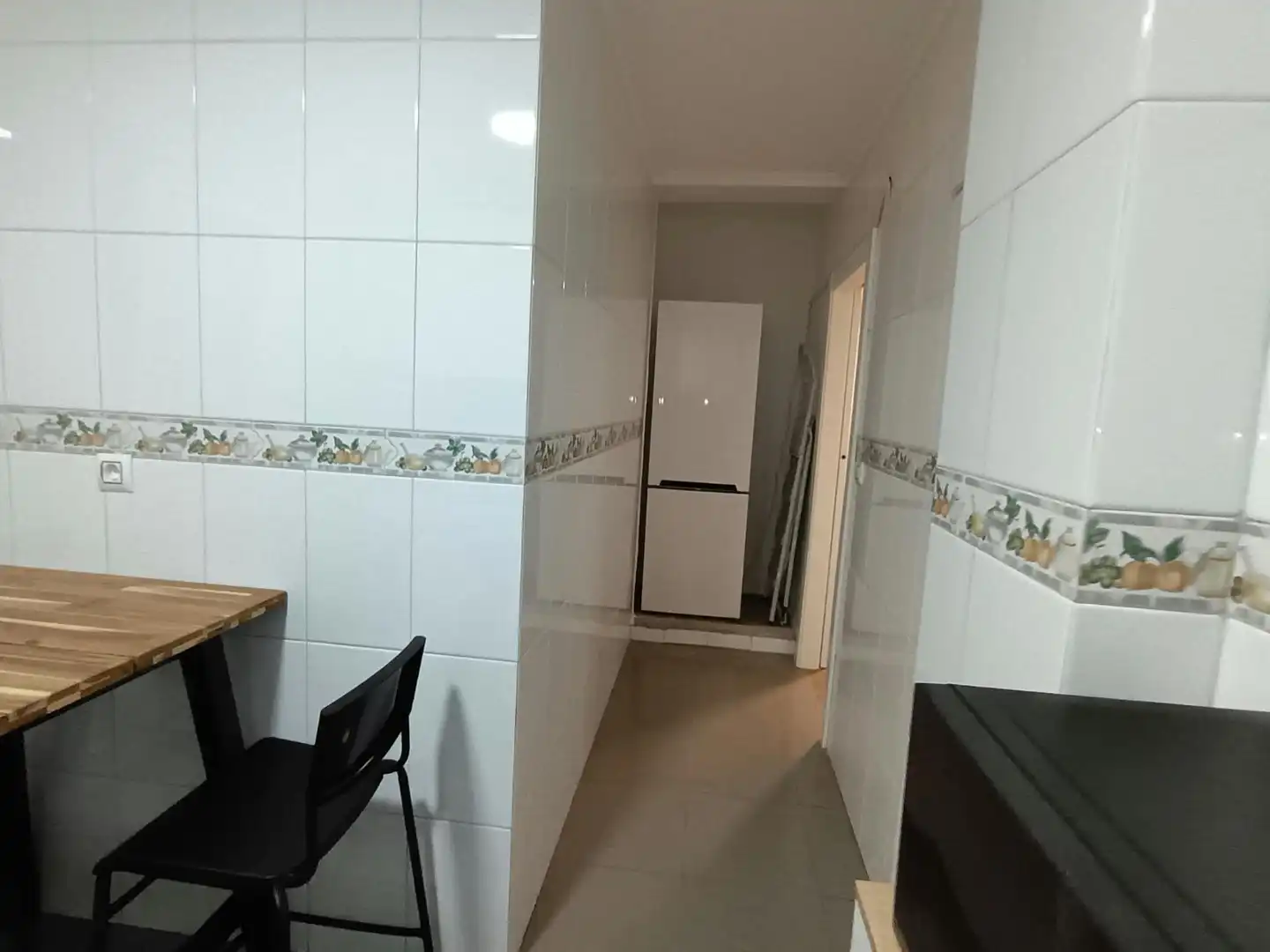 Kitchen of Flat for share in Universidad