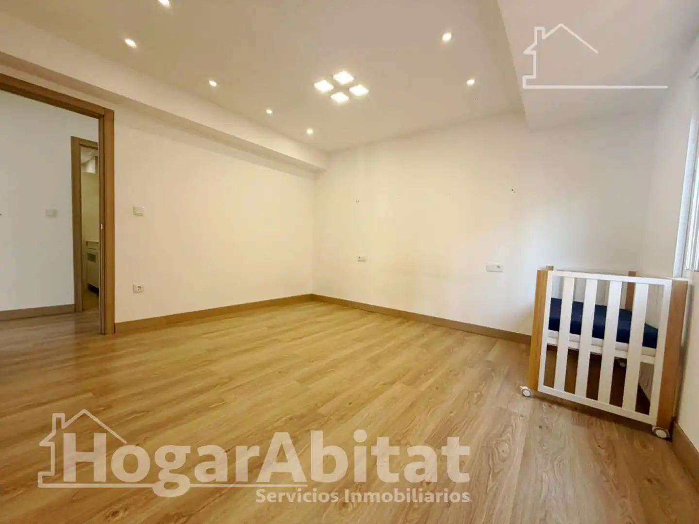 Flat with terrace for sale in Calle COMPOS. MATILDE SALVADOR, imagen 27