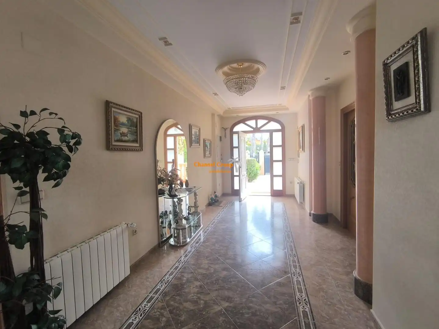 Casa o chalet en venta en Elche / Elx con Aire acondicionado, Jardín privado y Balcón