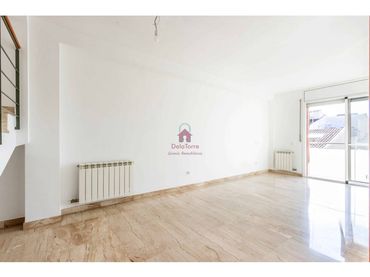 Dúplex con ascensor en venta en Nord-est