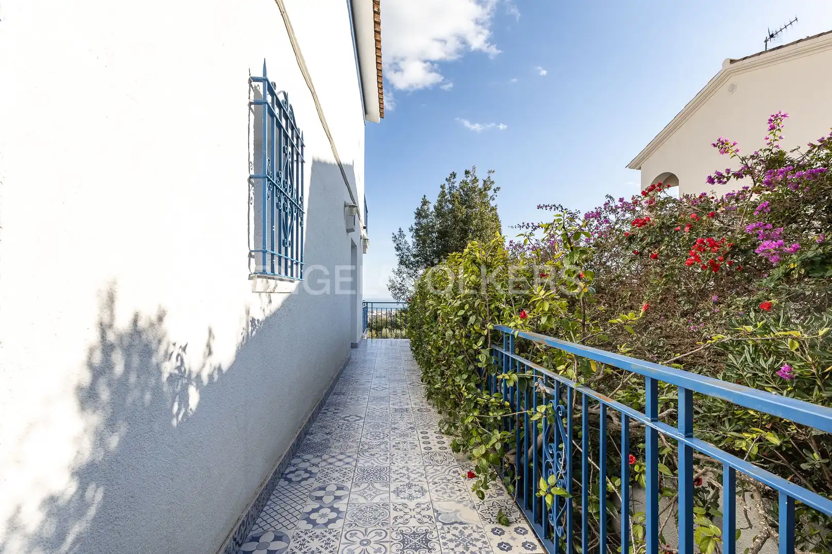 Vista exterior de Casa o chalet de alquiler en Sitges con Aire acondicionado, Calefacción y Jardín privado