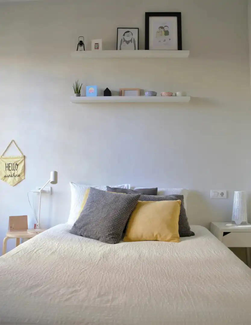 Bedroom of Flat for rent in Gràcia