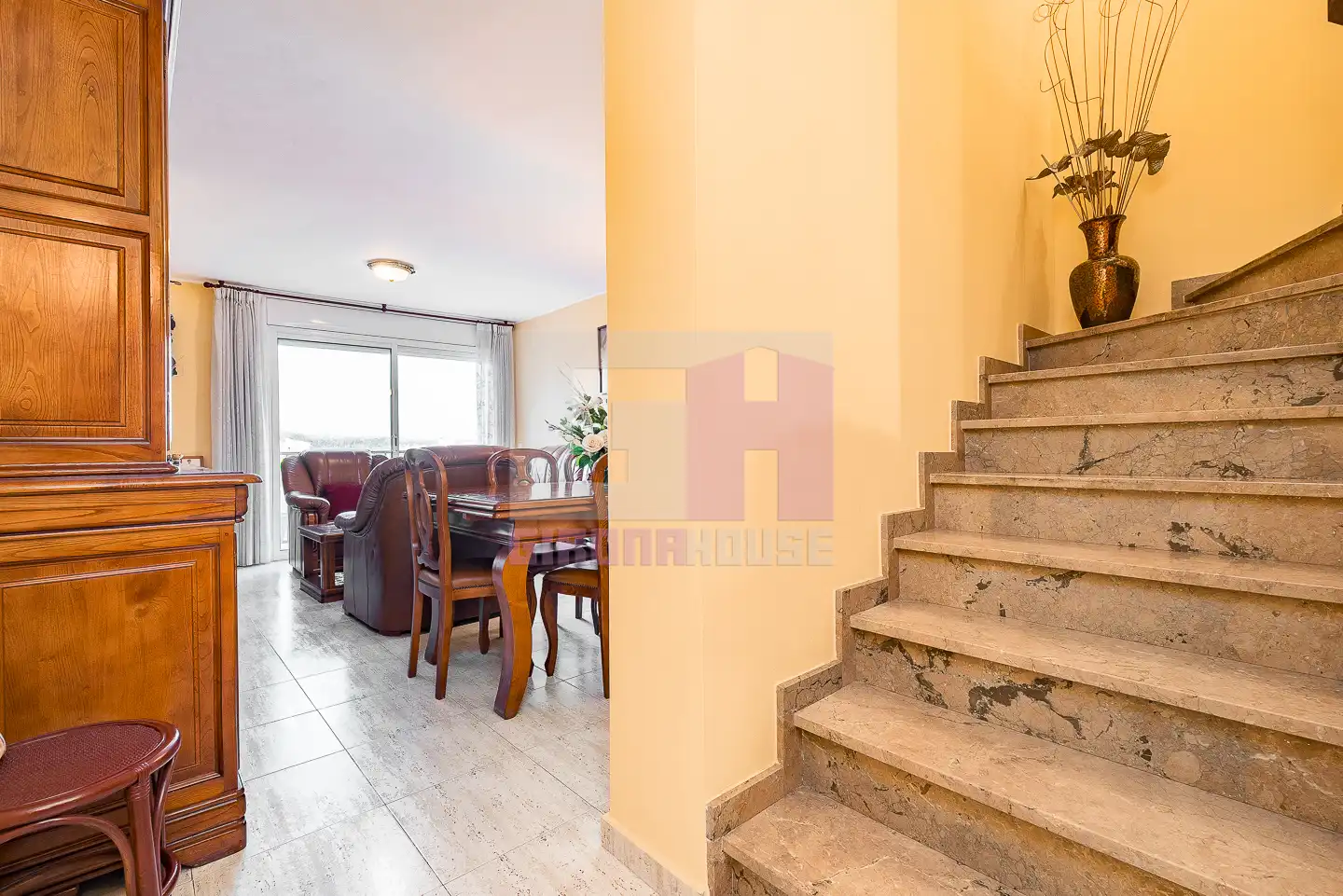 Dúplex en venta en Salt con Calefacción, Terraza y Amueblado