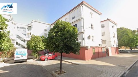 Foto 2 de Piso en venta en Calle Sierra de Gata, Tiro de Línea, Sevilla Capital
