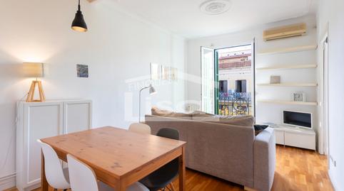 Foto 4 de Piso en venta en Carrer del Vallespir, Sants, Barcelona