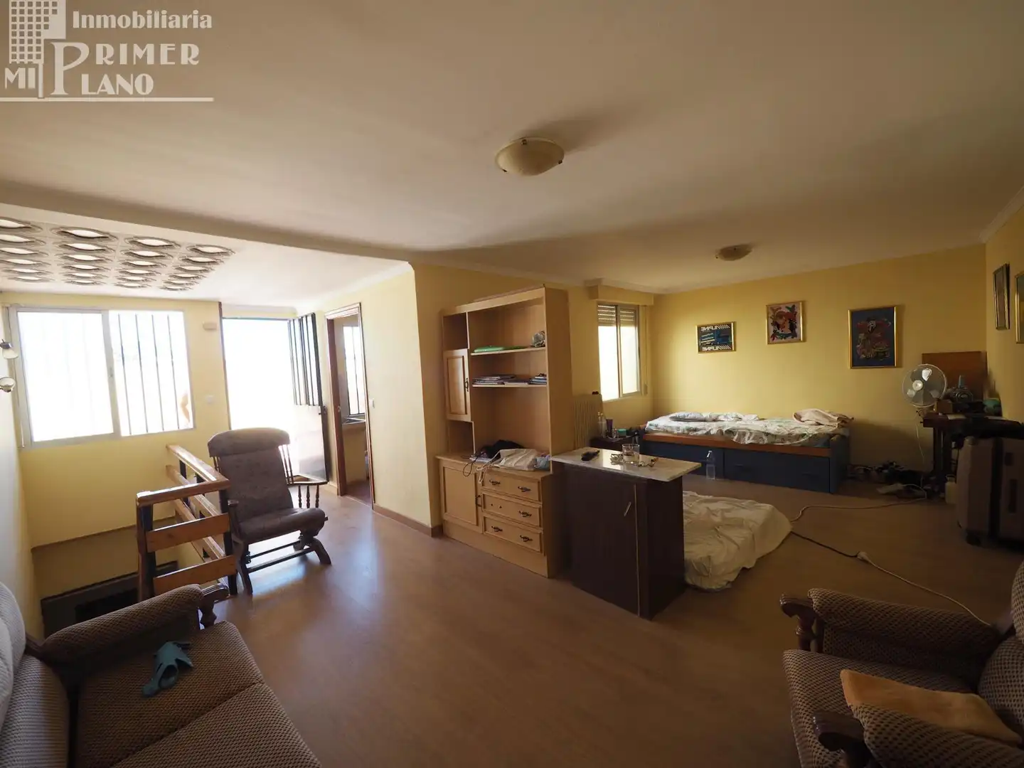 Sala d'estar de Casa o xalet en venda en Tomelloso amb Calefacció
