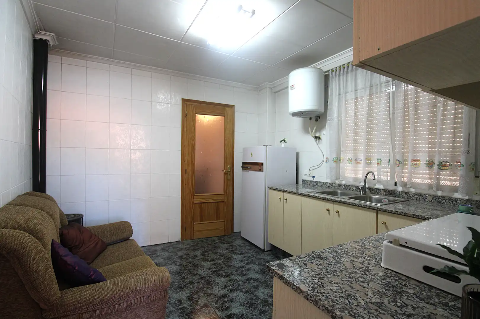 Cocina de Casa adosada en venta en Almansa con Terraza y Trastero