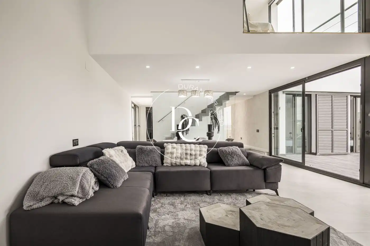 Sala de estar de Casa o chalet en venta en Canyelles con Aire acondicionado, Calefacción y Jardín privado
