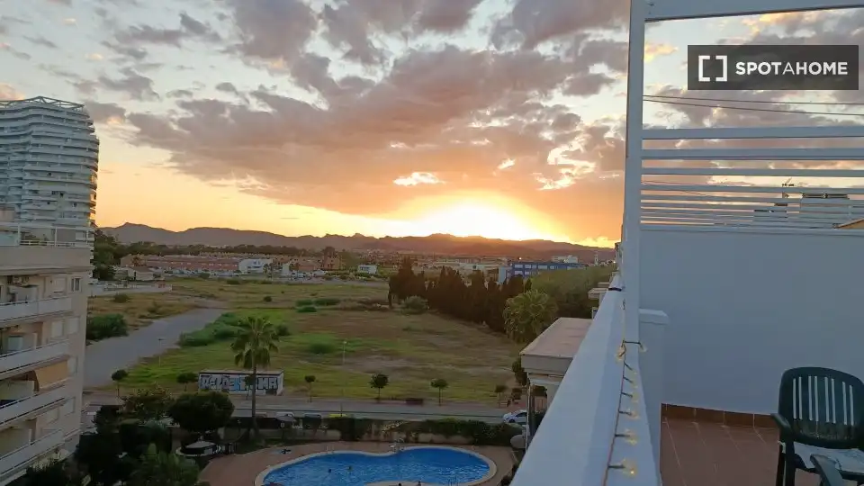Außenansicht von Wohnung zur Miete in Canet d'En Berenguer mit Klimaanlage, Heizung und Möbliert