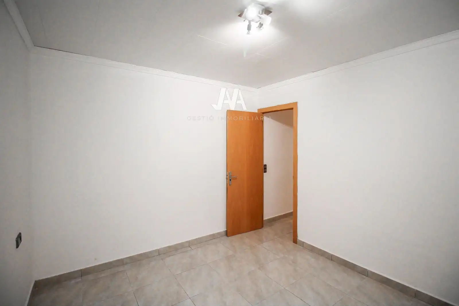 Dormitori de Pis en venda en Igualada amb Parquet, Terrassa i Balcó