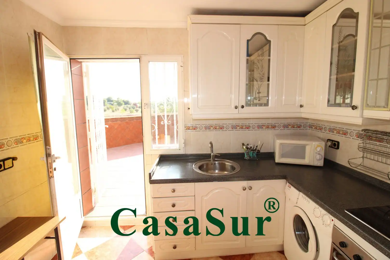 Cuina de Casa o xalet en venda en Valladolid amb Calefacció i Traster