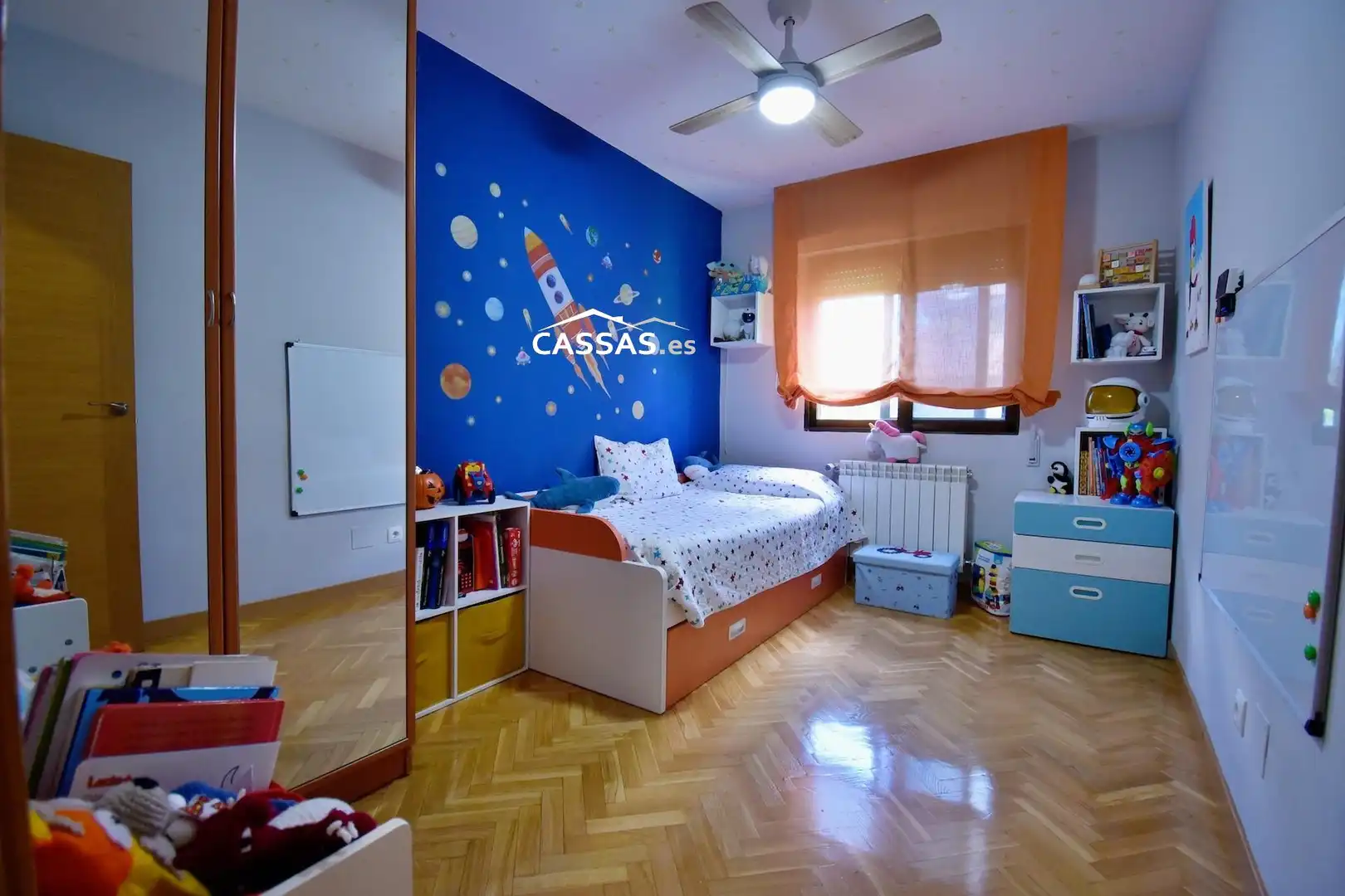 Bedroom of Flat for sale in Torrejón de Ardoz  with Air Conditioner, Heating and Parquet flooring