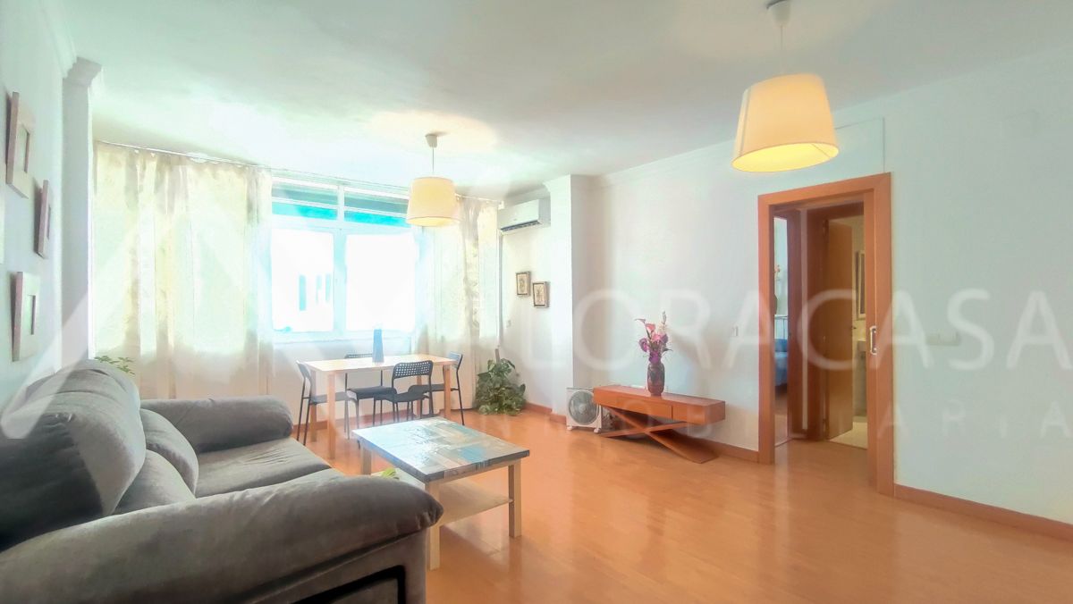 Sala d'estar de Pis de lloguer en Málaga Capital amb Aire condicionat, Moblat i Forn