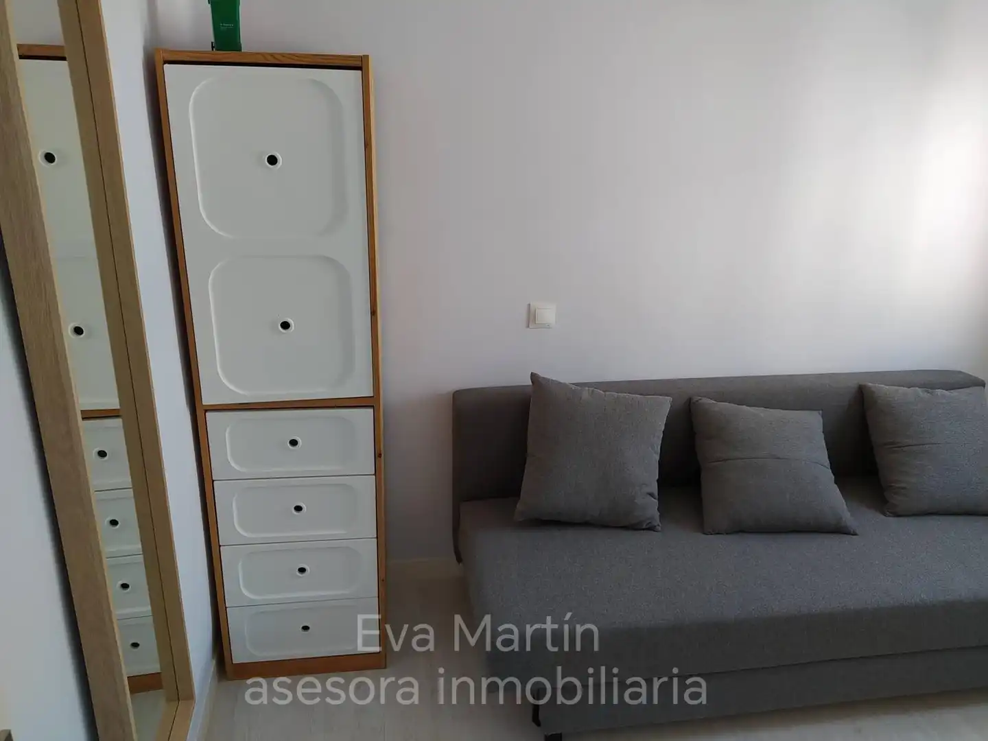 Schlafzimmer von Wohnung zur Miete in Sevilla mit Klimaanlage, Heizung und Parkett