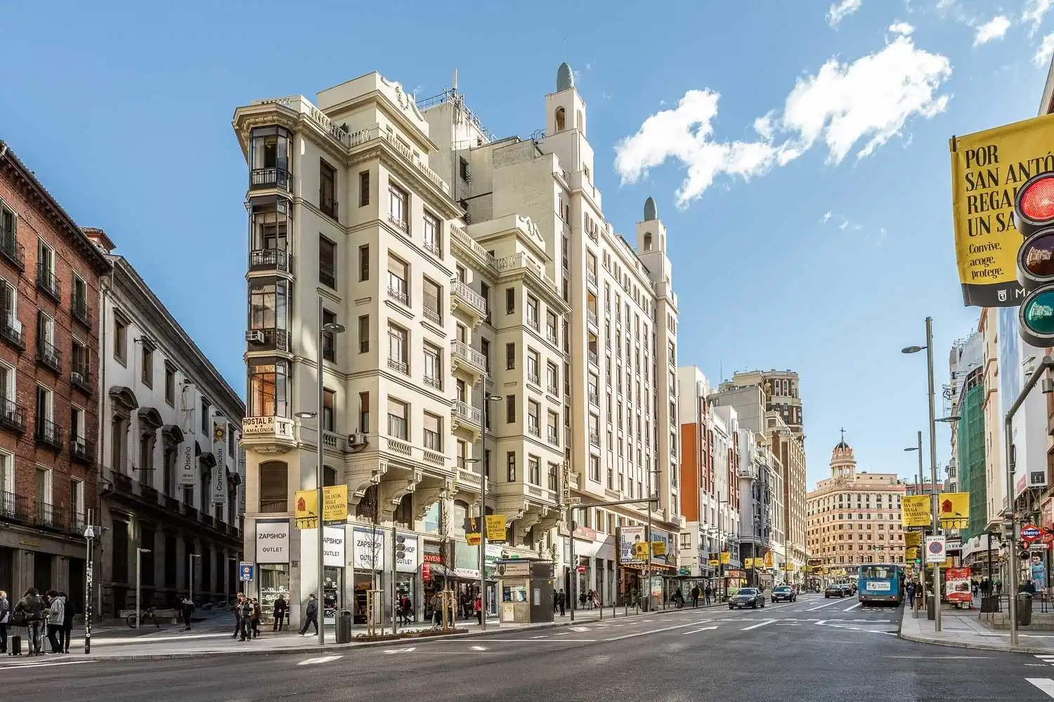 Vista exterior de Piso en venta en Madrid con Aire acondicionado, Calefacción y Terraza