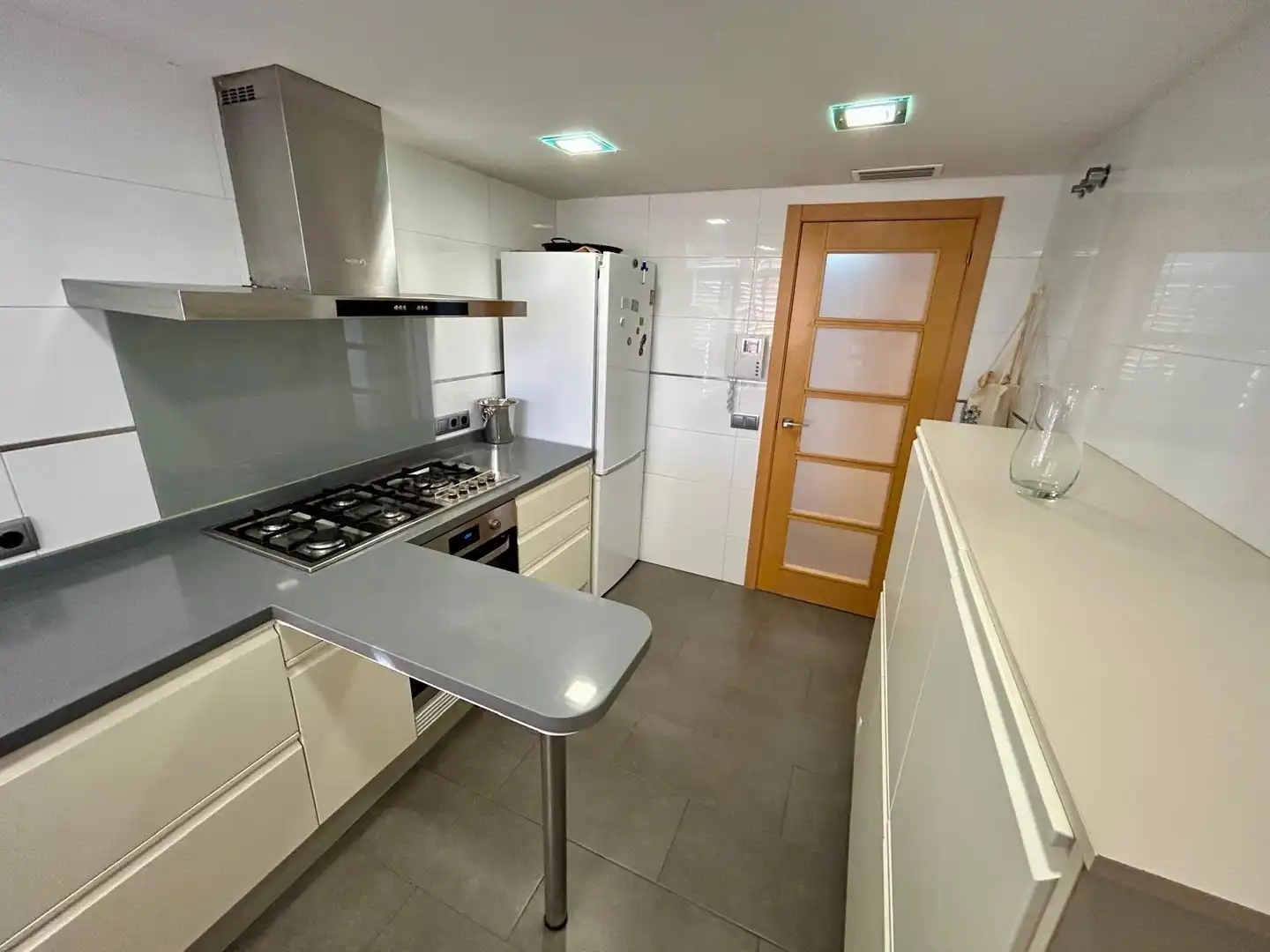 Cuina de Pis en venda en  Valencia Capital amb Aire condicionat i Balcó