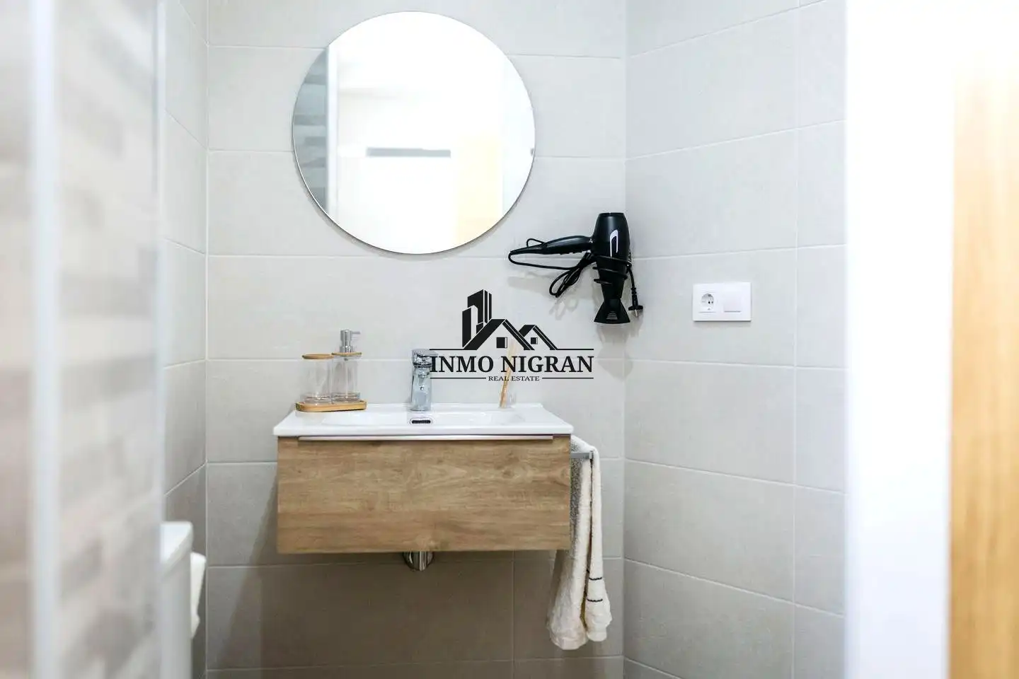 Bathroom of Flat for rent in Bueu  with Furnished and Balcony